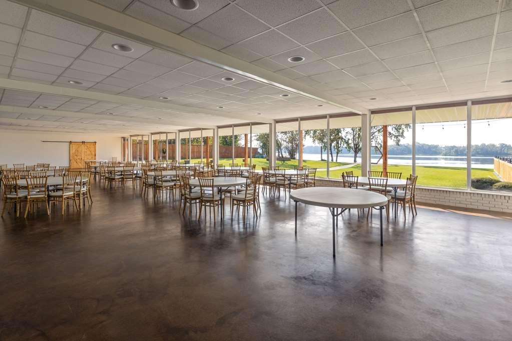 Super 8 By Wyndham Riverside Al Kemudahan gambar
